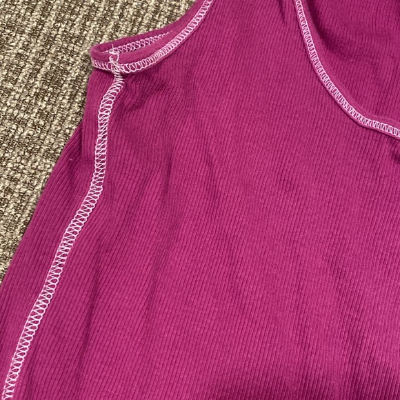 plum American Eagle boyfriend tank - Picture 3 of 3